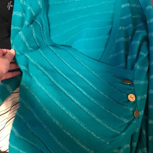 Guess Too - Picture 3 of 3